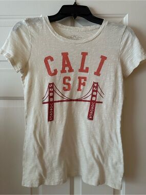 Old Navy CALI SF White Graphic Tee with Red Print- XS